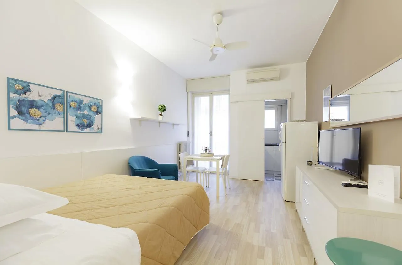 Residence Mignoncase Tre Milan 3*,